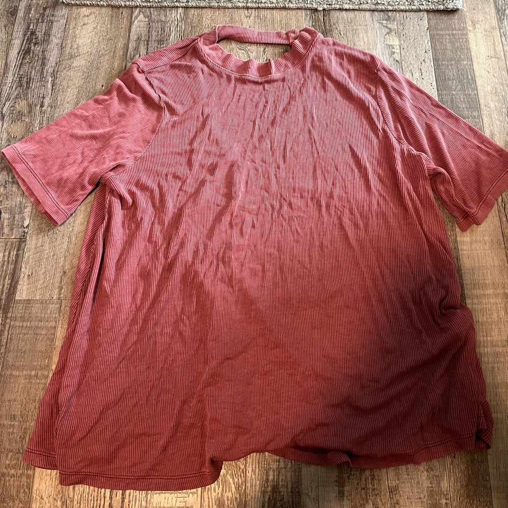 American Eagle Soft & Sexy T